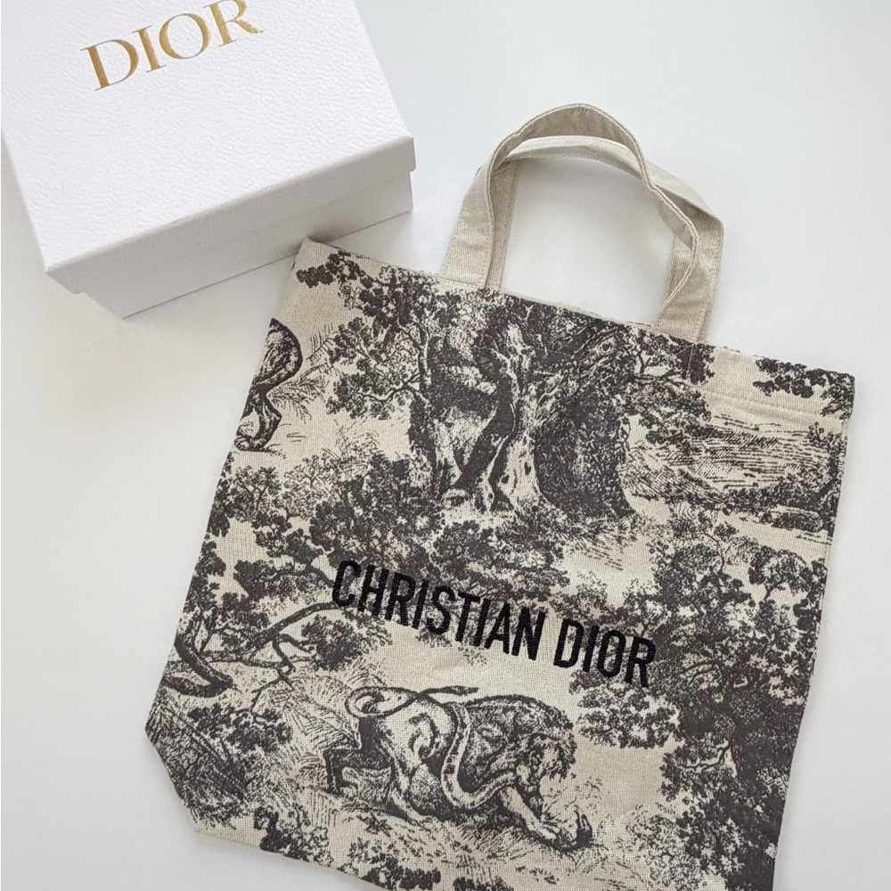 NEW Dior Tote Bag
